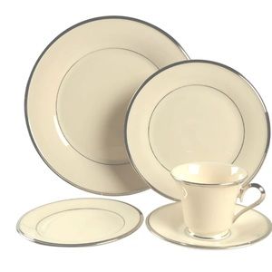 Lenox Solitaire Platinum 5 Piece Set